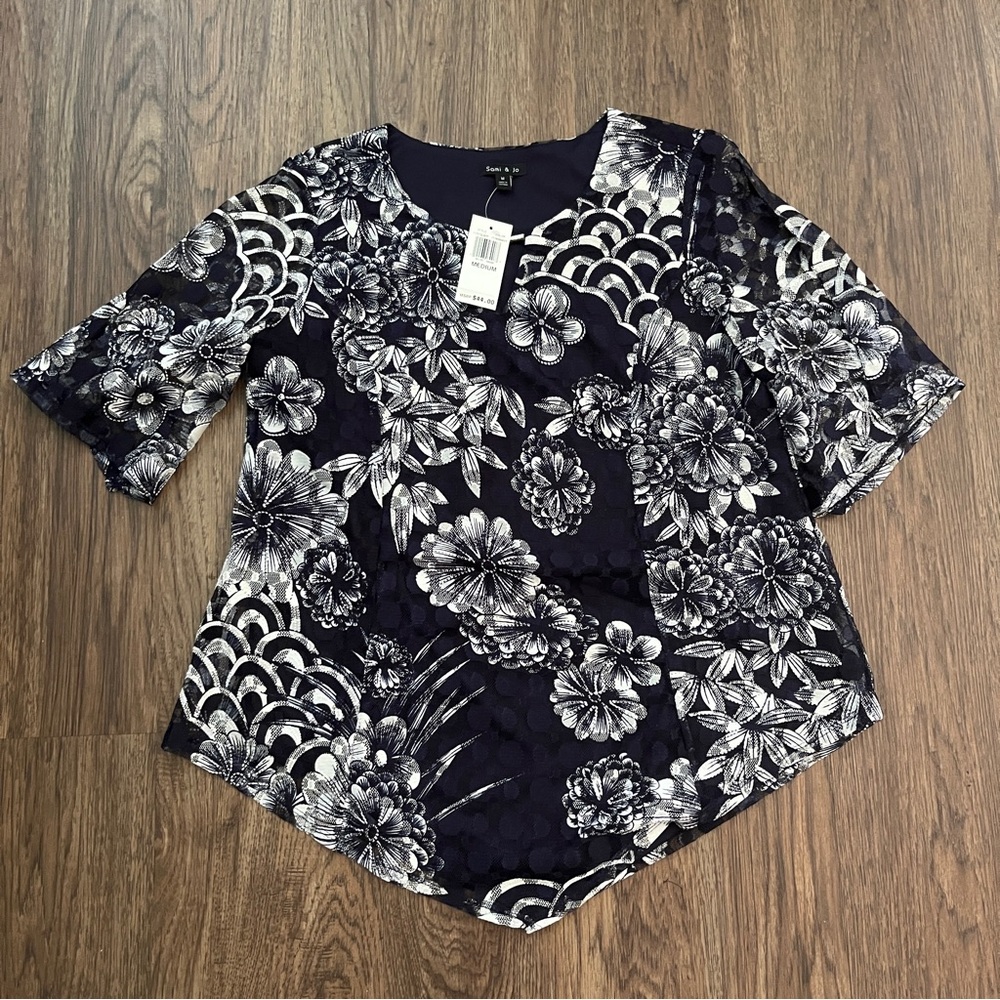 Sami & Jo Navy 3/4 Sleeve Blouse Medium